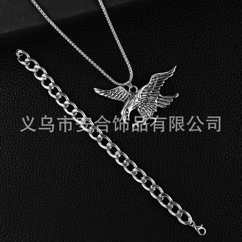 European and American fashion street hip-hop eagle pendant stainless steel chain men's necklace simple personality cross-border jewelry wholesale