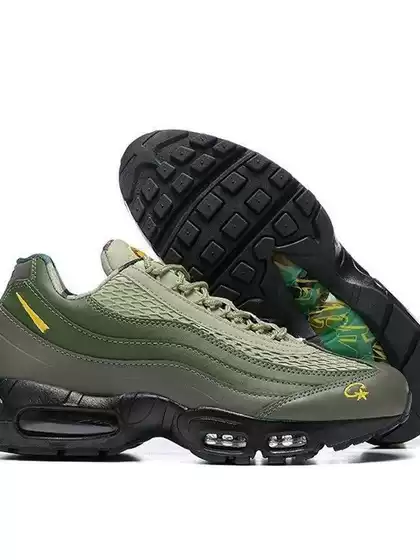 Europe EU Stock 3M Reflective Shock-Absorbing Low-Top Running Shoes All-Black Stealth Height-Increasing Sneakers