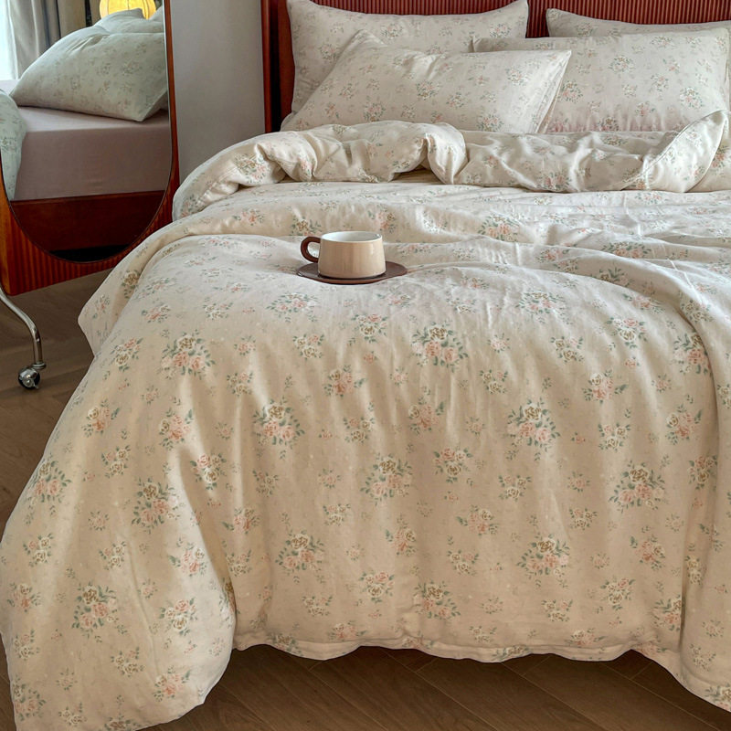 Class A maternal and infant grade cotton double-layer yarn four-piece set skin-friendly pure cotton small fresh printed three-and-four-piece set bed sheet quilt cover