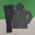 760 black + 807 black