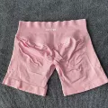 Ly-pink