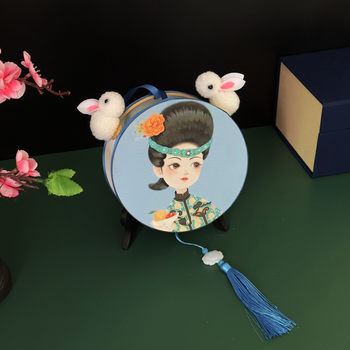 Chinese Style New Year rabbit lantern Hanfu children's portable lantern palace lantern Lantern lantern Lantern ancient style retro finished product