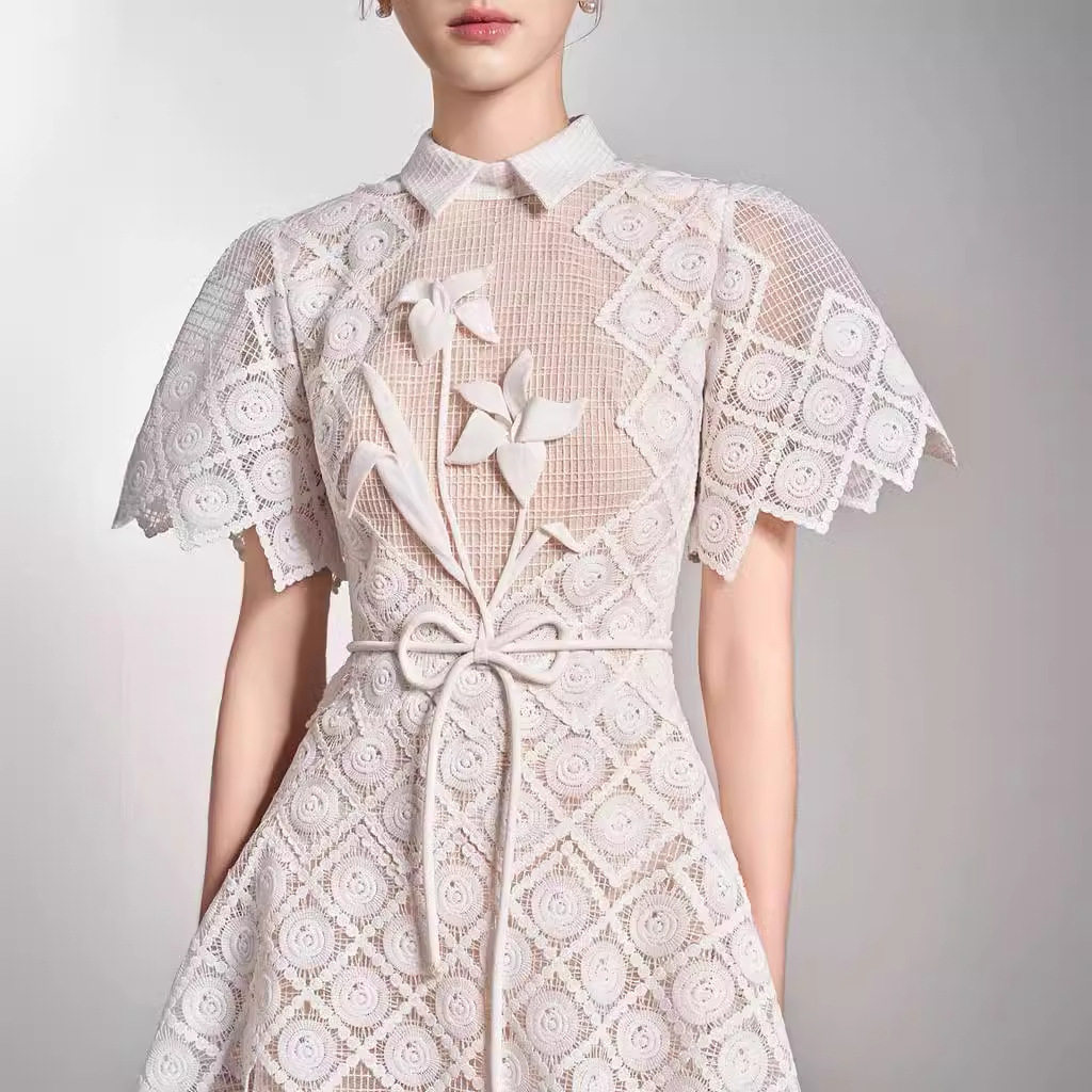 Đầm maxi nữ thêu ren cổ polo tay ngắn cạp cao midi — Màu như ảnh
