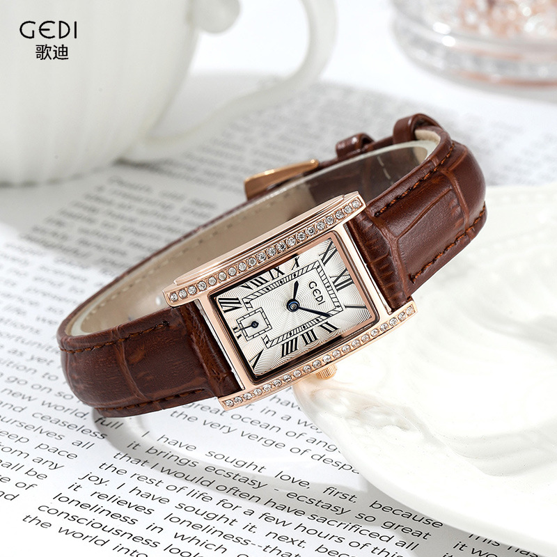 (Mới) Mã K1161 Giá 600K: Đồng Hồ Nữ Fotdw Phục Cổ Cổ Điển Máy Pin, Máy Thạch Anh Đồng Hồ Phụ Kiện Nữ Chất Liệu G01 Sản Phẩm Mới, (Miễn Phí Vận Chuyển Toàn Quốc).