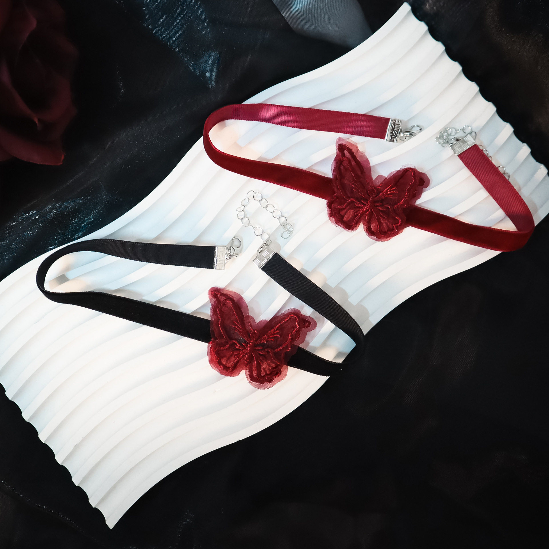 Dark Night Butterfly Collar Necklace Ankora Red Clavicle Chain Temperament Super Fairy Three-dimensional Butterfly Necklace Cross-border Jewelry