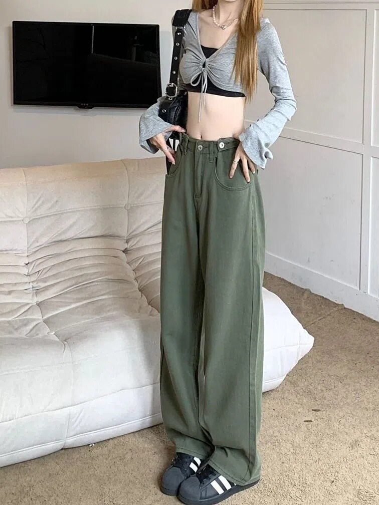 Plus Size Womens High Waist Loose Straight Leg Jeans Vintage Style Korean Design Flattering Fit Spring Fashion