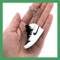 1 Little Leonard (single keychain)