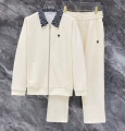 B13 milky white