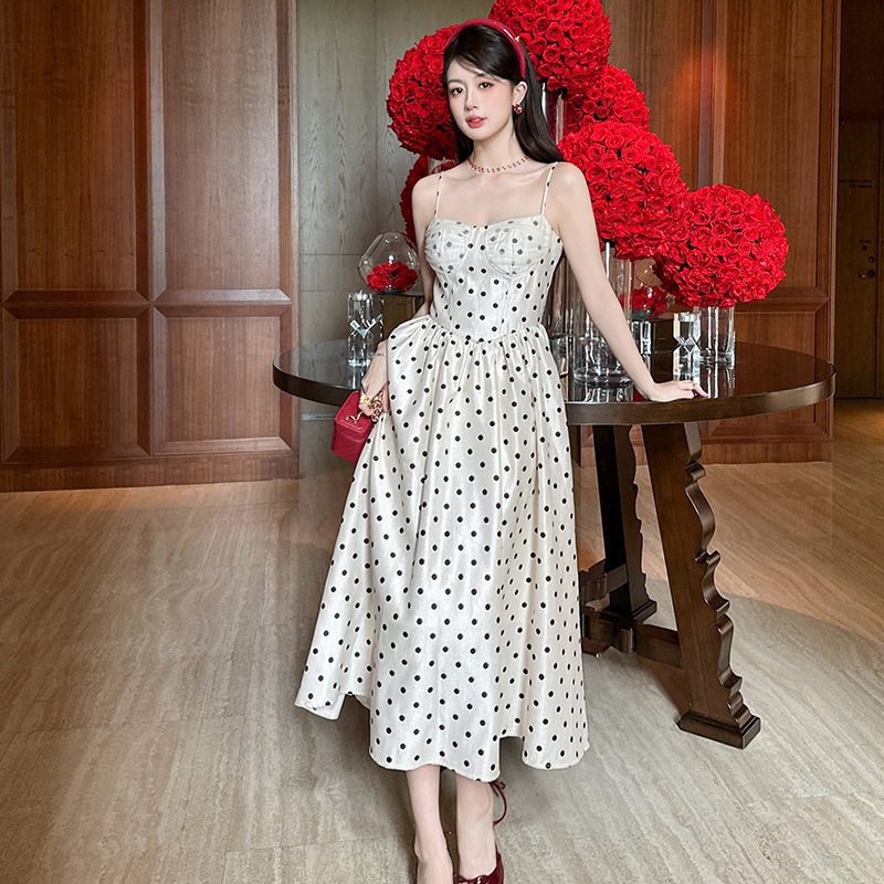 Đầm maxi nữ thắt eo phong cách châu Âu cổ điển, cổ vuông không tay, dáng chữ A — [Màu hồng đào]