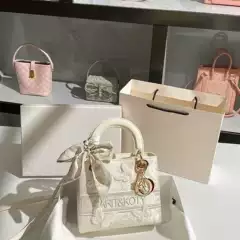 Mjan Krice New Chinoiserie Heavy Embroider Princess Diana Bag 2025 Spring New Commuter Handbag