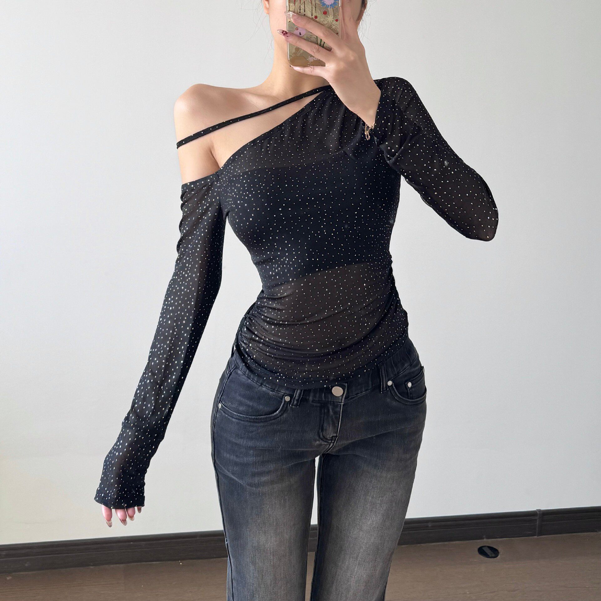 Y2K Style Womens Long Sleeve T Shirt Slim Fit Asymmetrical Shoulder Design Rhinestone Detail Spring Fashion OEM