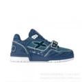 Velcro light blue