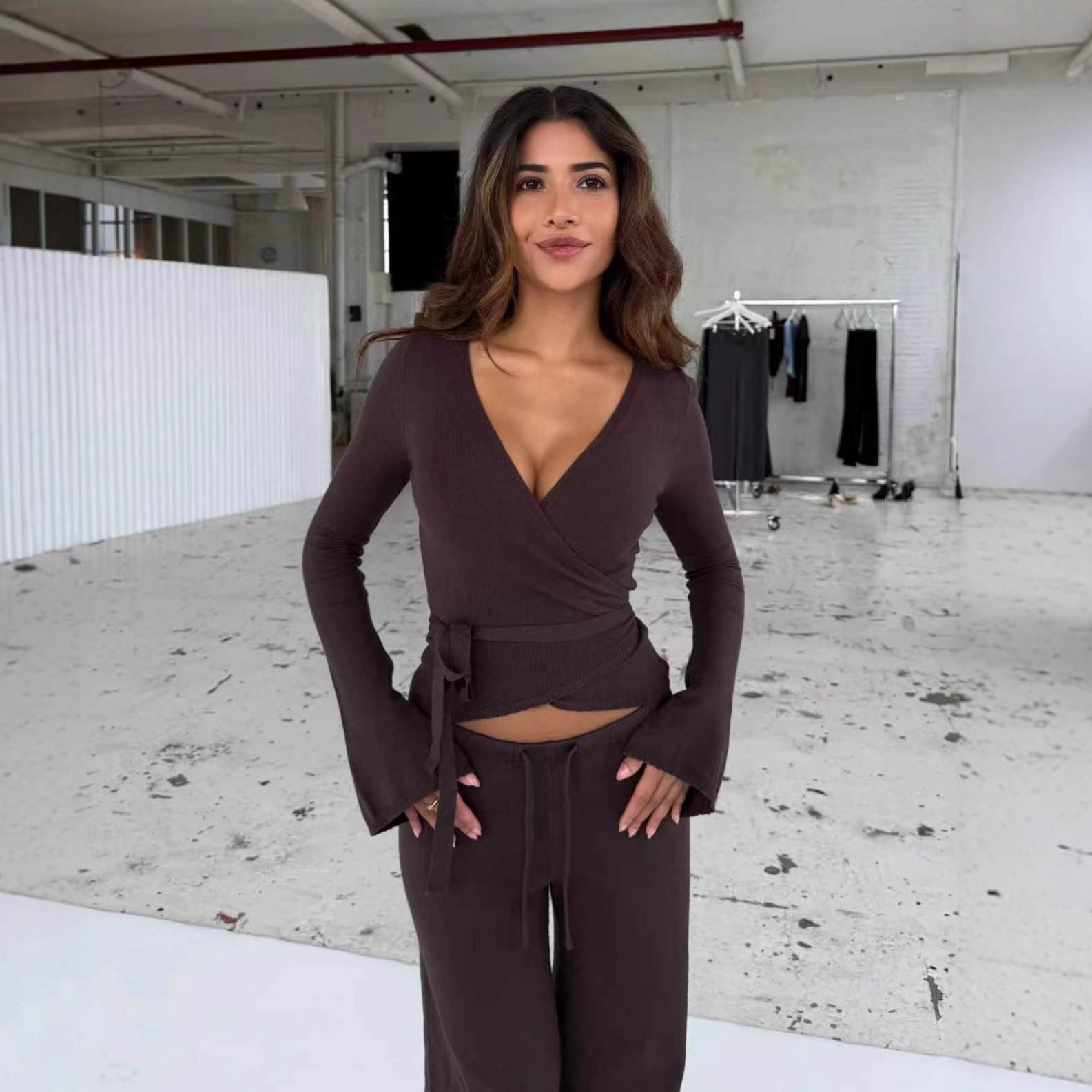 Casual Bell Sleeve Top and Loose Pants Set Autumn Collection Comfortable Fit for Everyday Wear Wholesale Available