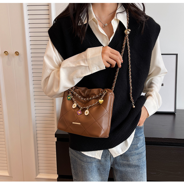 O1CN014QA7go231p2nIf1V6 !!2217602547196 0 cib