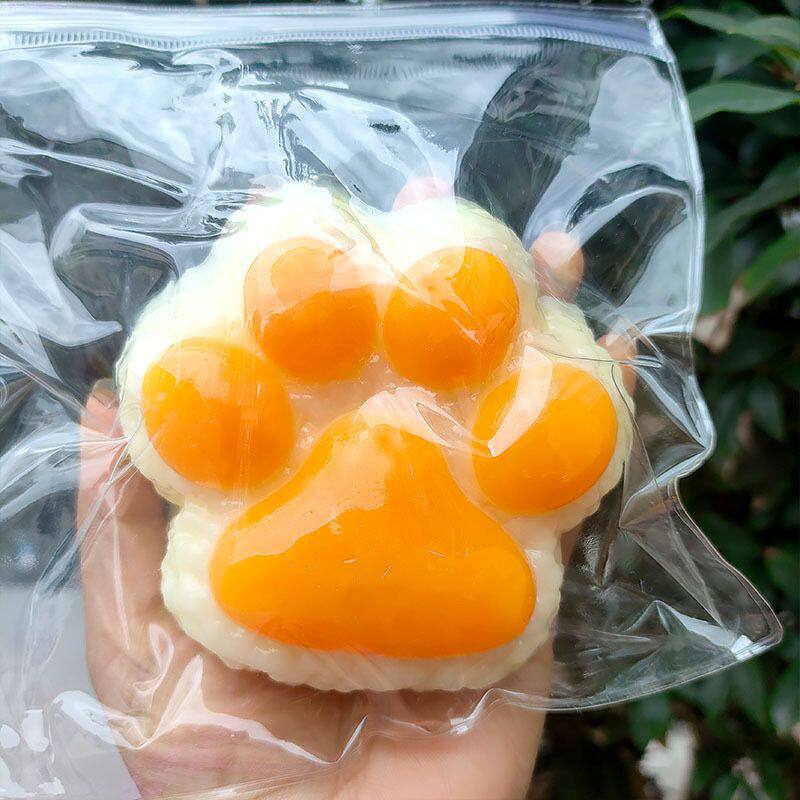 焦げ黄色おにぎり 10×10 猫の爪