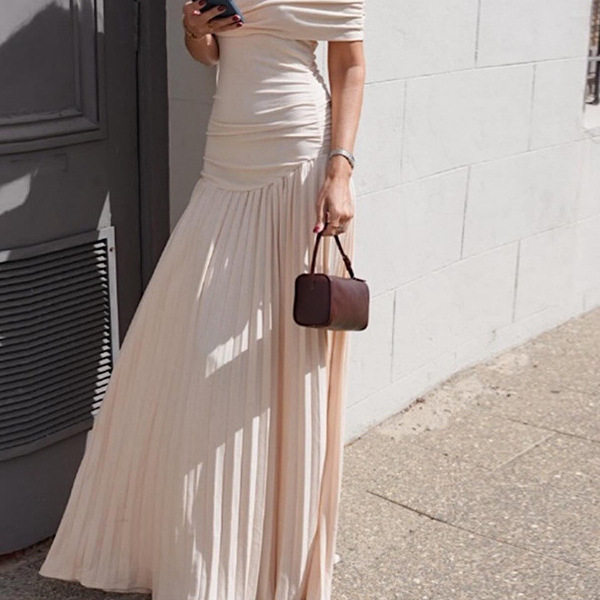Off Shoulder Bodycon Dress Elegant Sexy Pleated Design Autumn Collection Wholesale Available