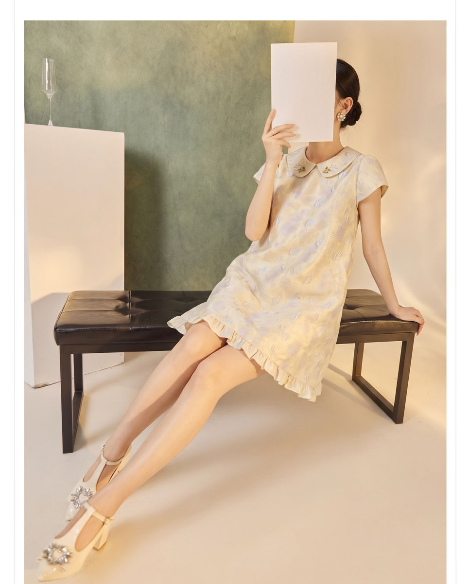 Đầm liền họa tiết jacquard cổ búp bê tay ngắn dáng chữ A — Phô mai vàng (giao hàng trong 7 ngày), Phô mai vàng (giao hàng trong ngày)