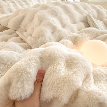 Quilt Cover Milk Velvet Quilt Cover Plush Four-Piece Rabbit Plush Thickeneded Warm Coral Velvet Bed for Winter Fleece-Lined Bedding