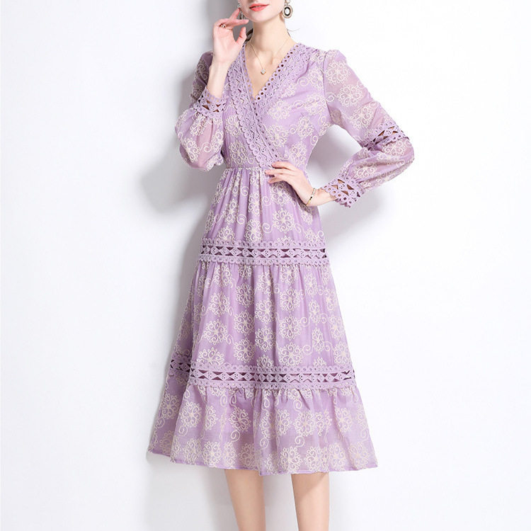 French Court Style Floral Lantern Sleeve Dress Hollow Out V Neck Elegant Long Gown Spring Fashion Wholesale