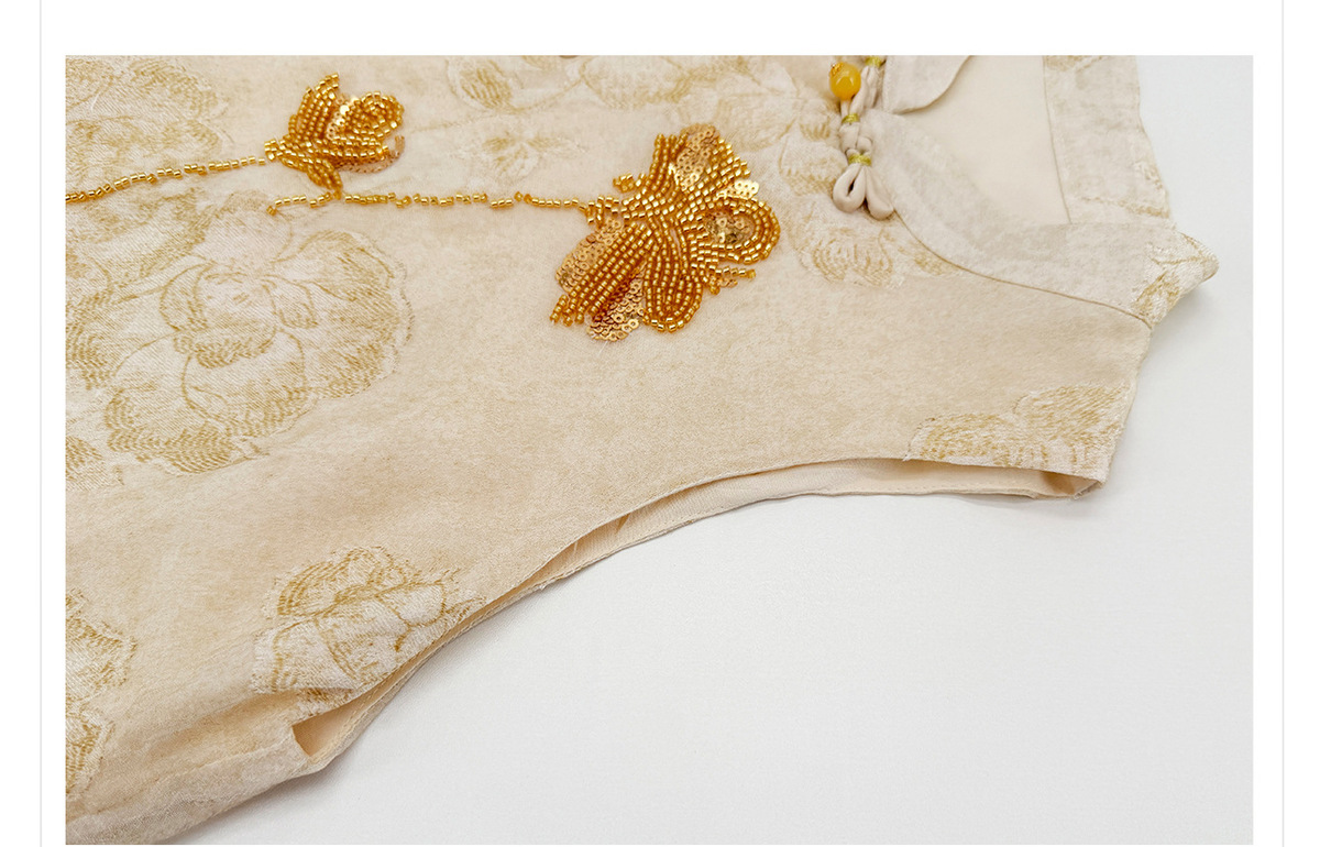 Đầm yếm nữ dáng suông cổ đứng họa tiết hoa vải jacquard — Màu vàng gừng