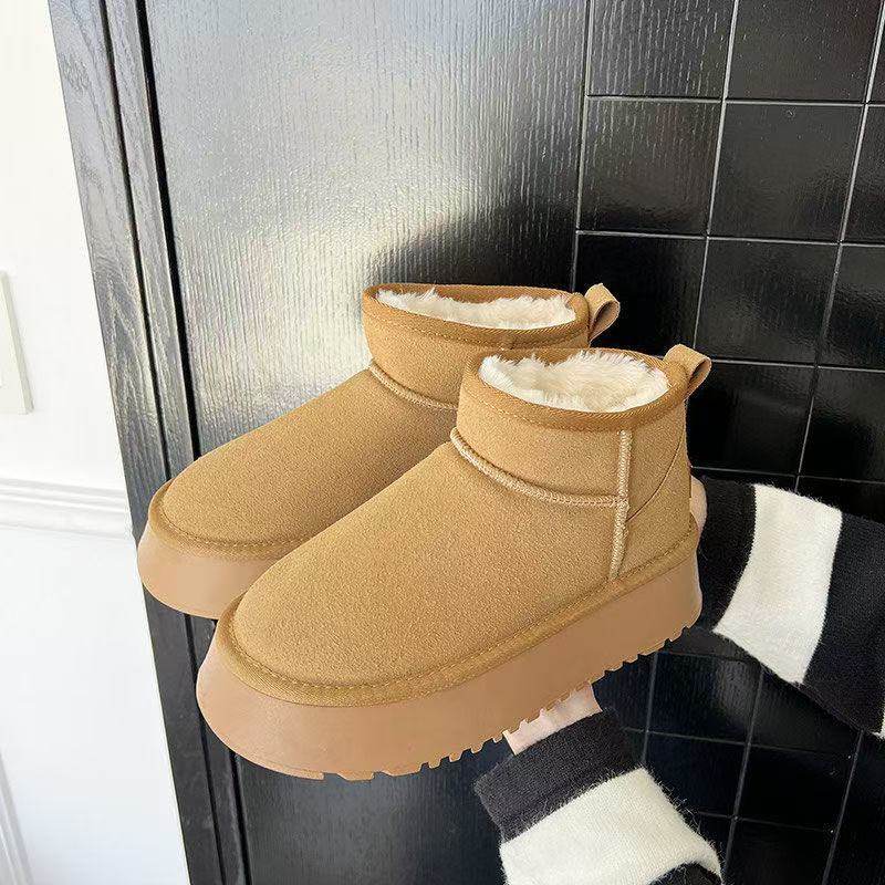 2024 winter new short tube snow boots women's shoes net celebrity thick sole plus velvet thick warm non-slip Northeast shoes