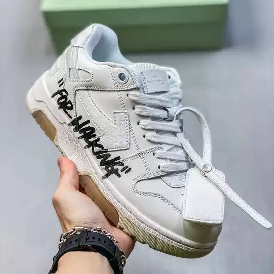 High-Quality Off Collaboration Sneakers for Men, Arrow-Style Casual Sports Shoes for Women, Thick-Soled Flat Commuter Shoes, European and American Fashion Shoes