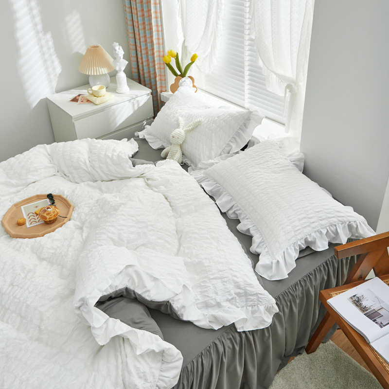 Cross-border Japanese size cross-border exclusive for Korean princess style bubble gauze flounce bed skirt three or four piece set