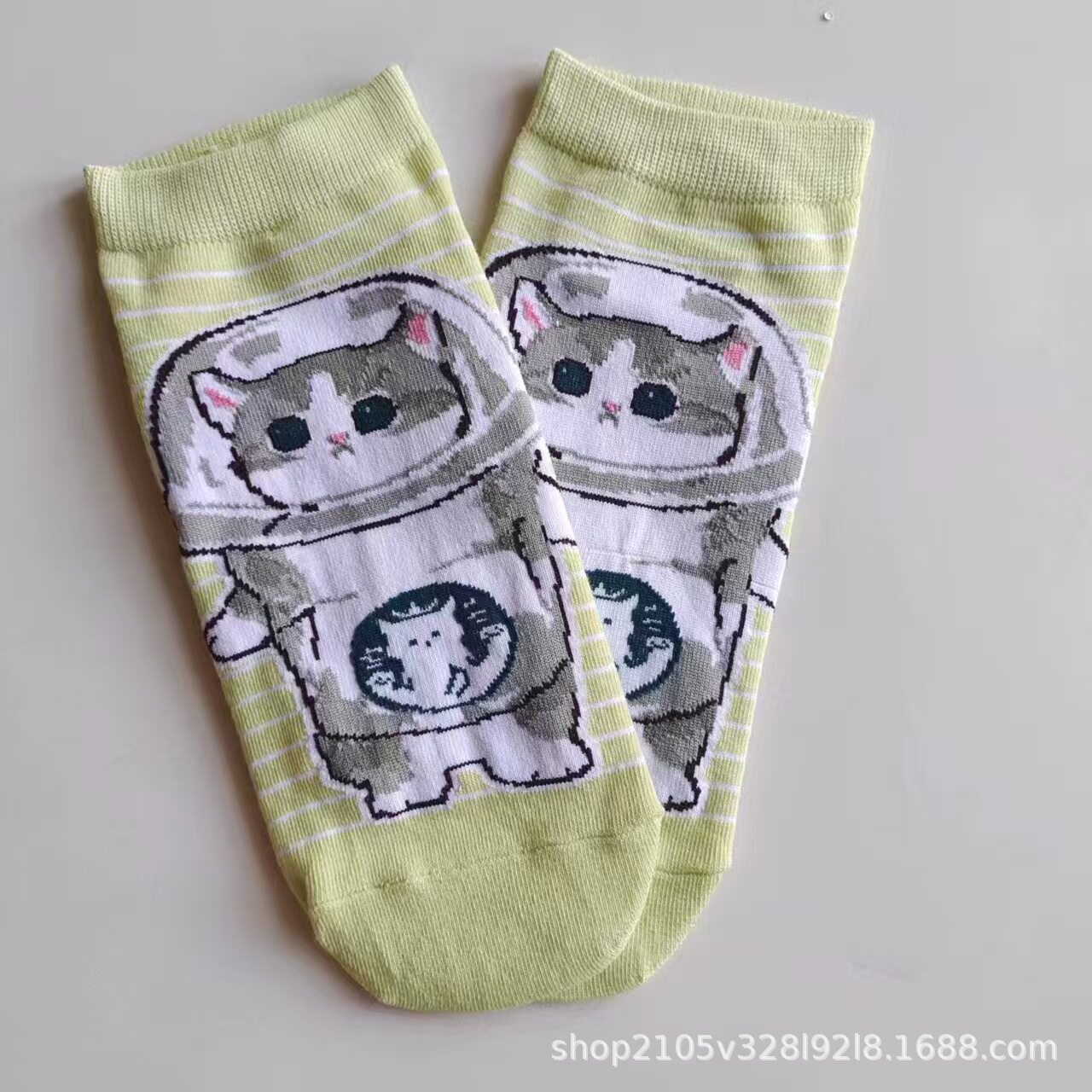 日单mofusand鲨鱼猫库存炸虾猫系列外贸出口女卡通棉袜短袜可爱袜