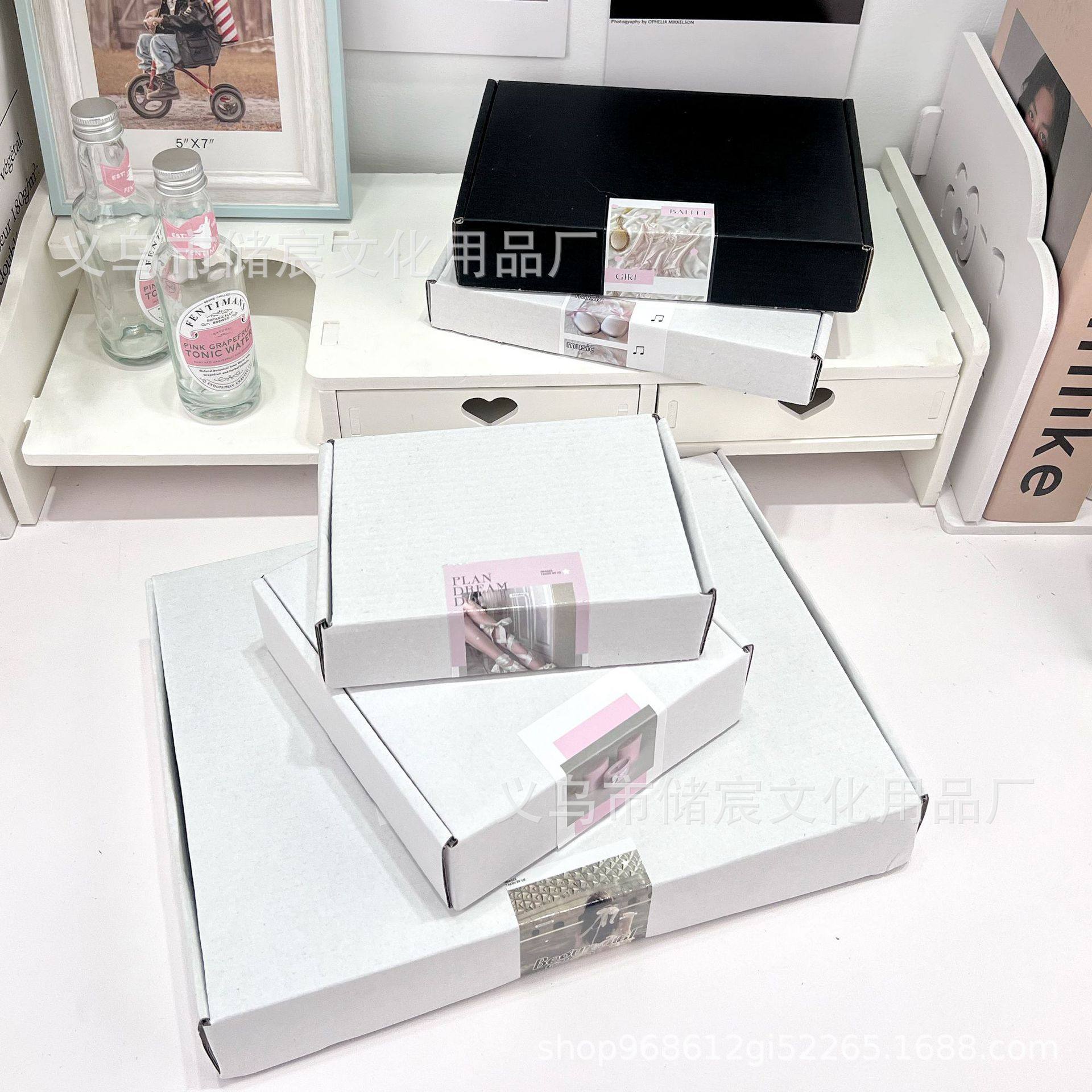 Cheap Thickened Hardening Airplane Box Extra Hard Carton Ins Wind Rectangular High-end Card Packaging Express Gift Box