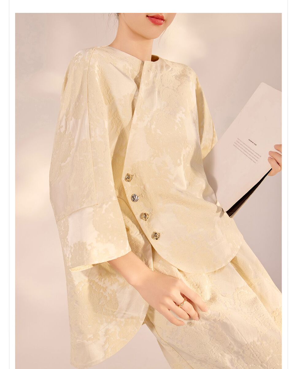 Bộ áo và chân váy nữ dài tay dáng rộng họa tiết hoa thêu — Váy Jacquard (giao hàng trong 7 ngày), Váy Jacquard (giao hàng trong ngày), Áo Jacquard (giao hàng trong ngày), Áo thun Jacquard (giao hàng trong 7 ngày)