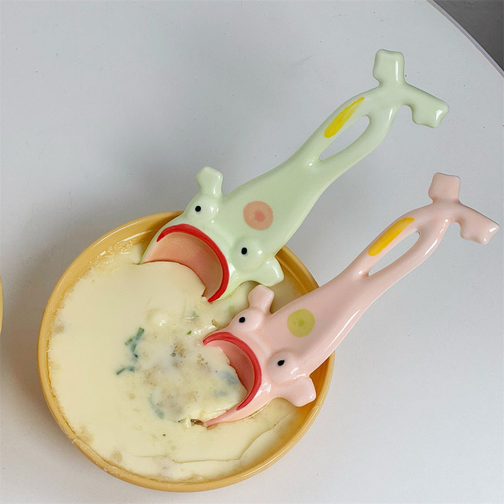 Wholesale Ugly Frog Spoon Internet Celebrity Healing Big Mouth Ceramic Dessert Spoon Spoon Spoon for Girls Ugly Cute Gift Funny