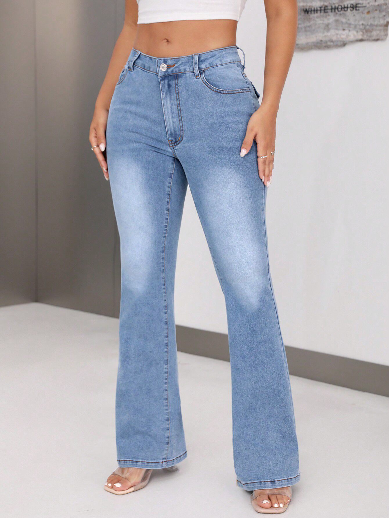 High Waisted Womens Casual Straight Leg Jeans Slim Fit High Stretch Comfortable Fabric Perfect for Everyday Wear
