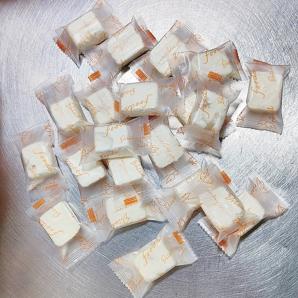 Almond Cheese Crisp Factory Bulk Wholesale Kids Snacks Instant Brew Casual Tea with Cheek Nut Cheese Crisp