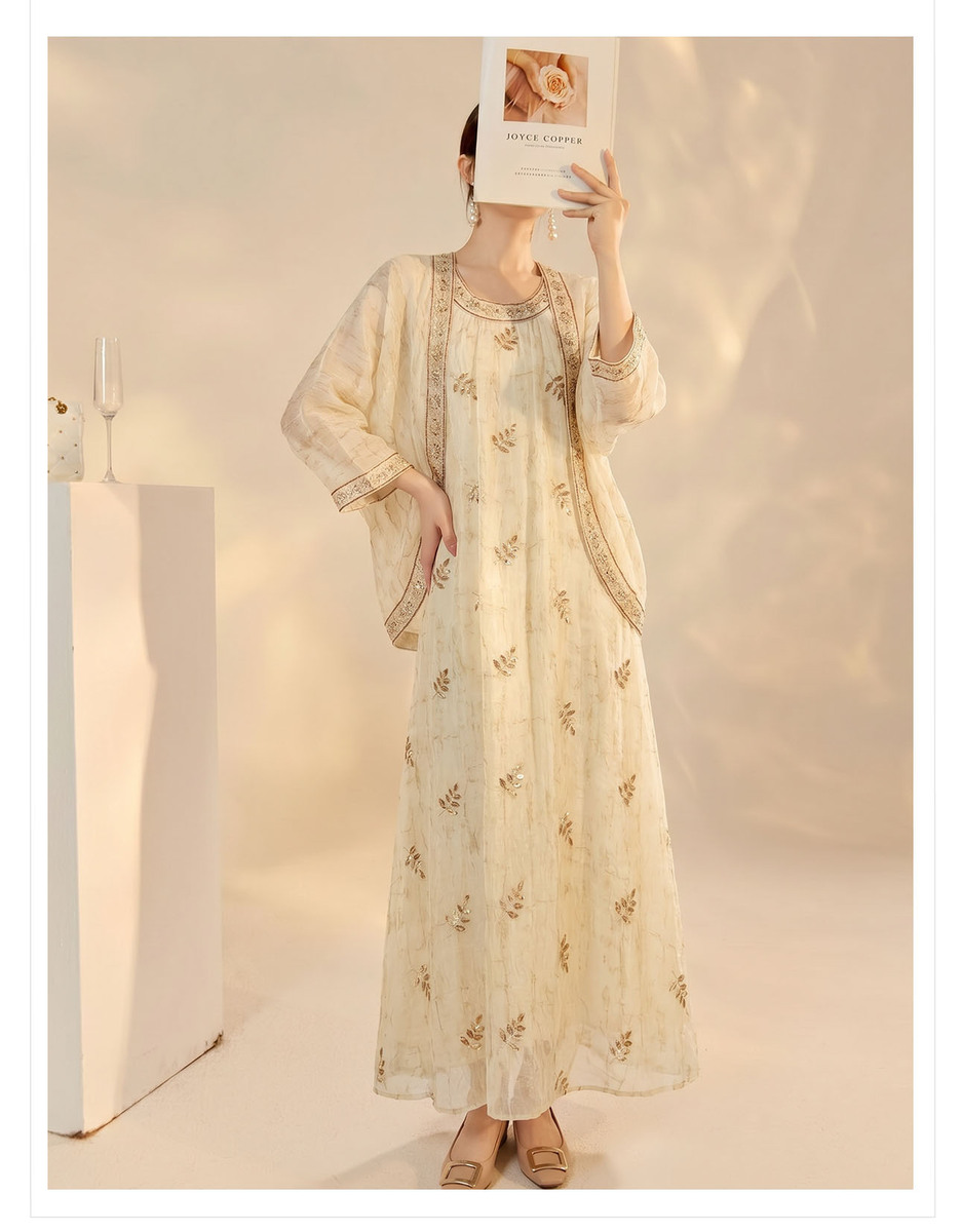 Set áo khoác cardigan thêu kèm đầm cổ yếm dài tay phối hoa — Áo khoác, Váy liền, Bộ