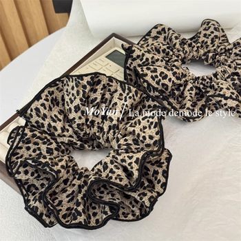 Vintage Fashion Leopard Print Double-Layer Scrunchie for Women, Blogger Style, Trendy Large Bun Hair Tie