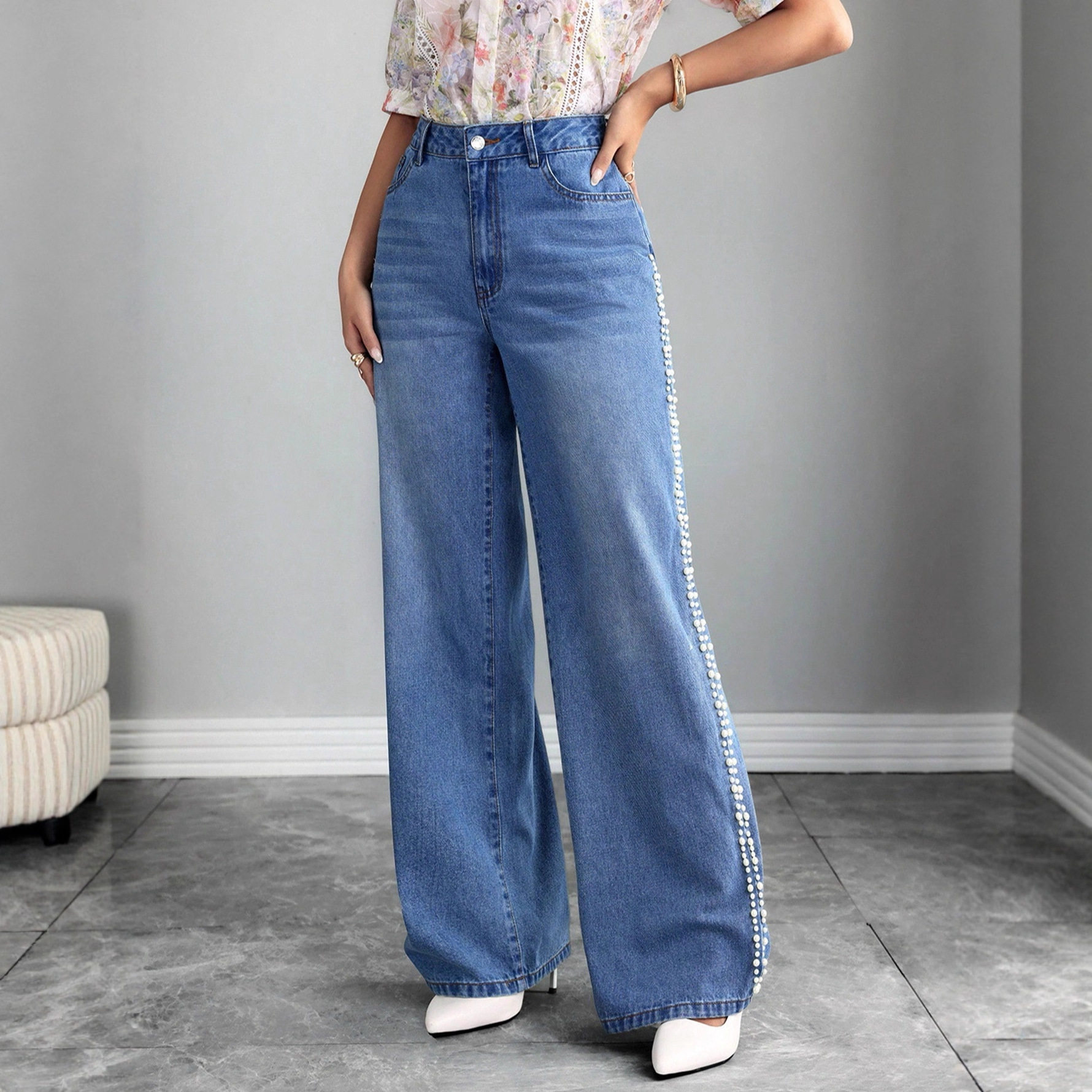 Loose Fit Pearl Lace Wide Leg Jeans Simple Fresh Design Casual Wear for Women Wholesale Available