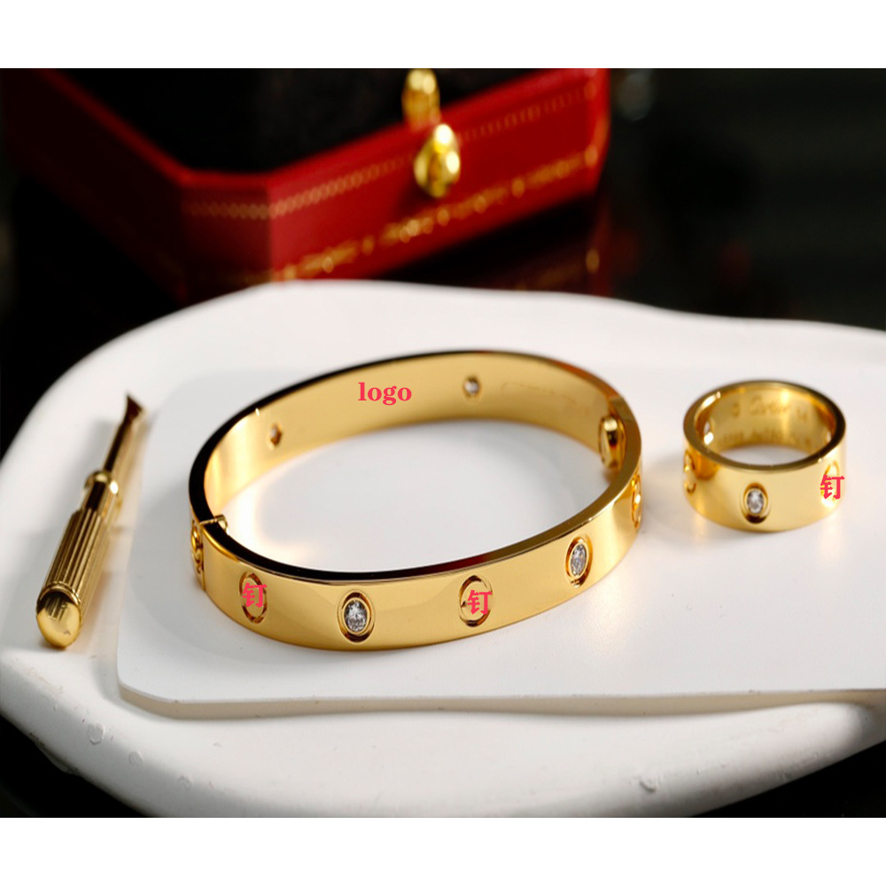 欧美跨境卡加螺丝刀手镯高版本永恒之环情侣手环直播代发不掉色