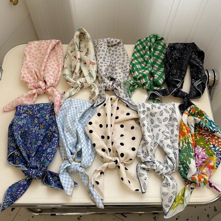 Self-retaining soft square scarf floral polled cotton and linen scarf decorative headscarf literary retro small fresh ins waist flower