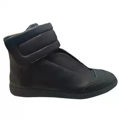In Stock 2025 Summer New High-Top Genuine Leather Sports Casual Comfortable Martin Boots German Training Shoes Unisex