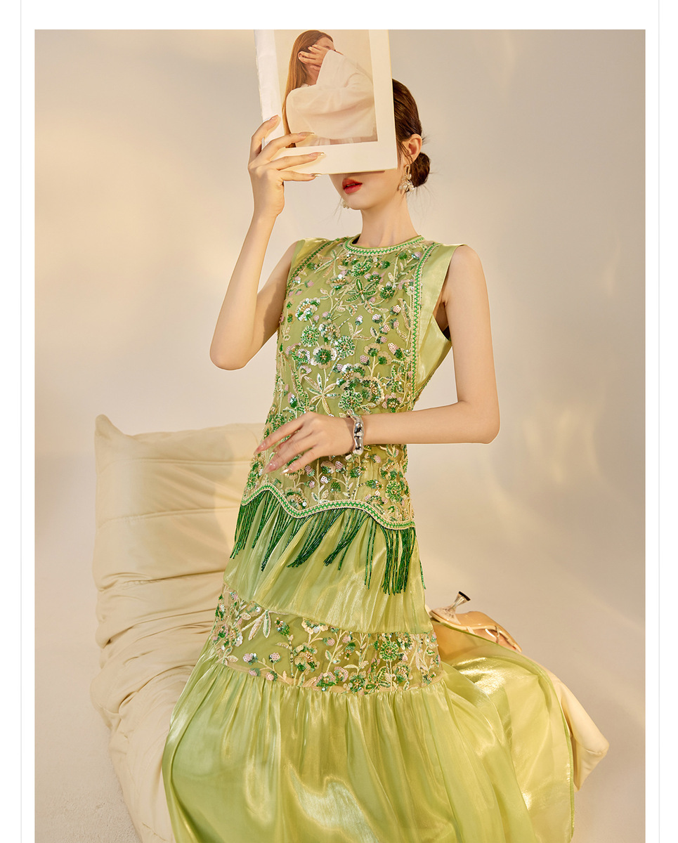 Đầm maxi nữ thêu đính cườm tay phồng dáng suông — Cloud Water Blue (Giao hàng ngay hôm nay), Cloud Water Blue (Giao hàng trong 7 ngày), Jasper Green (phát hành cùng ngày), Jasper xanh (giao hàng trong 7 ngày)