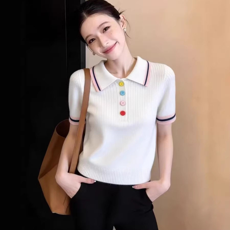 Very good-looking, very beautiful, small, beautiful polo col...