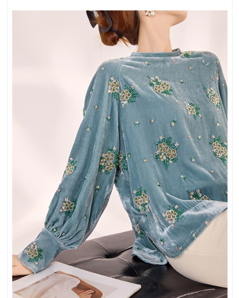 Áo sơ mi nữ cổ tròn tay dài thêu hoa đính cườm — Dương Tây Đỏ (Giao Hàng Ngay), Mực lụa đen (giao hàng trong ngày)