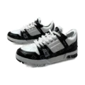 L Trainer black and white (pair of naked shoes)