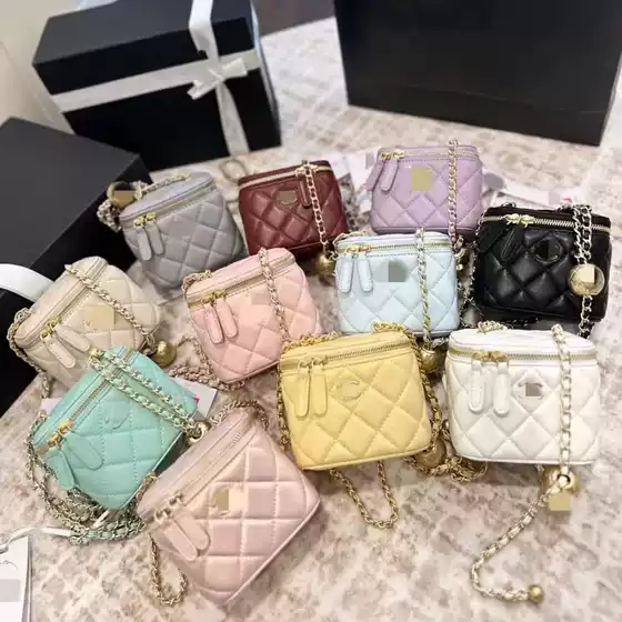 2025 New Style Chanel-Inspired Quilted Chain Bag for Women, Mini Crossbody Bag, High-End Sheepskin Shoulder Bag, Versatile and Fashionable