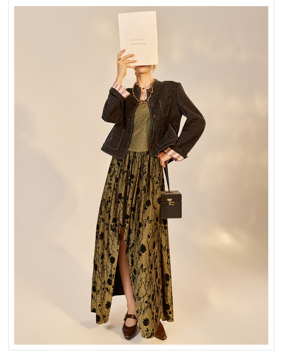 Áo khoác ngắn dệt jacquard họa tiết hoa cổ tròn tay dài phong cách retro — Lan Dạ Hắc (giao hàng 7 ngày)