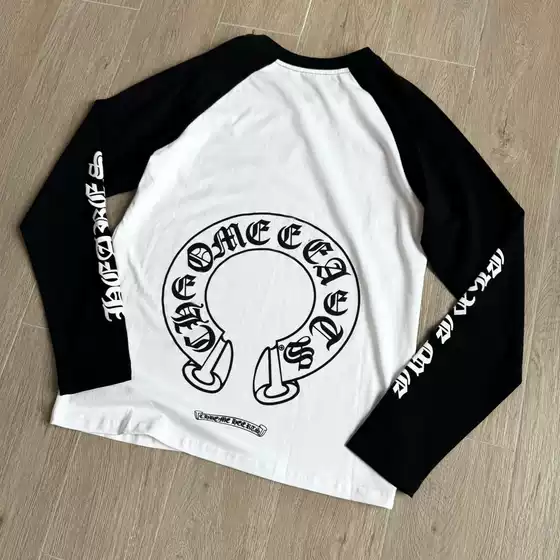 【In-Stock High-Quality Version】Ch Crowe Classic Black and White Long-Sleeve Letter Print Unisex Style