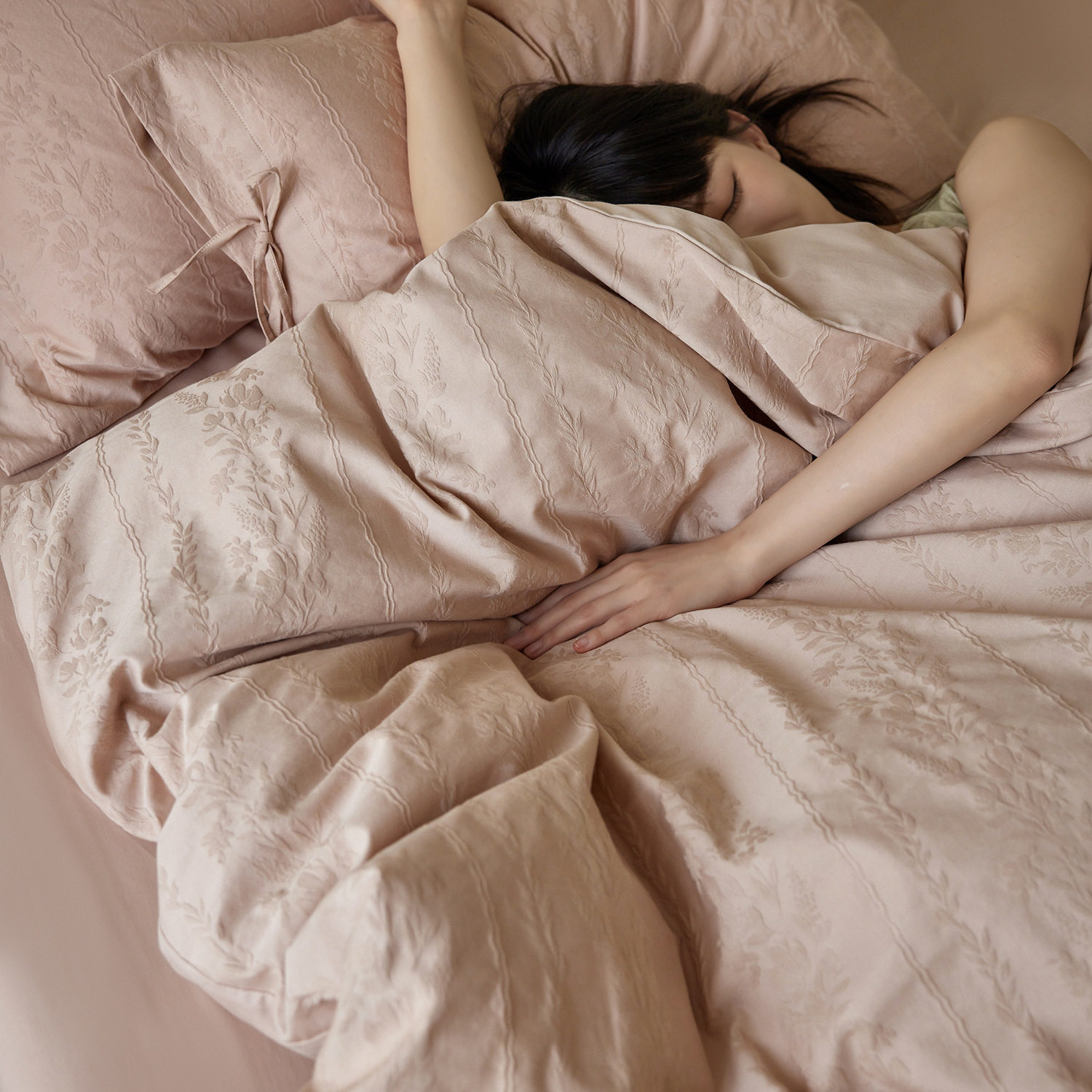 Scandinavian Cotton Embossed Jacquard Bed Three or Four Piece Set 1.8m Pure Cotton Brushed Bed Sheetss Bedding Quilt Cover Autumn and Winter Style