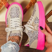 Cross-Border Hot-Selling European and American Style Men's and Women's Shoes, Leopard Print Personalized Skateboard Shoes, Retro