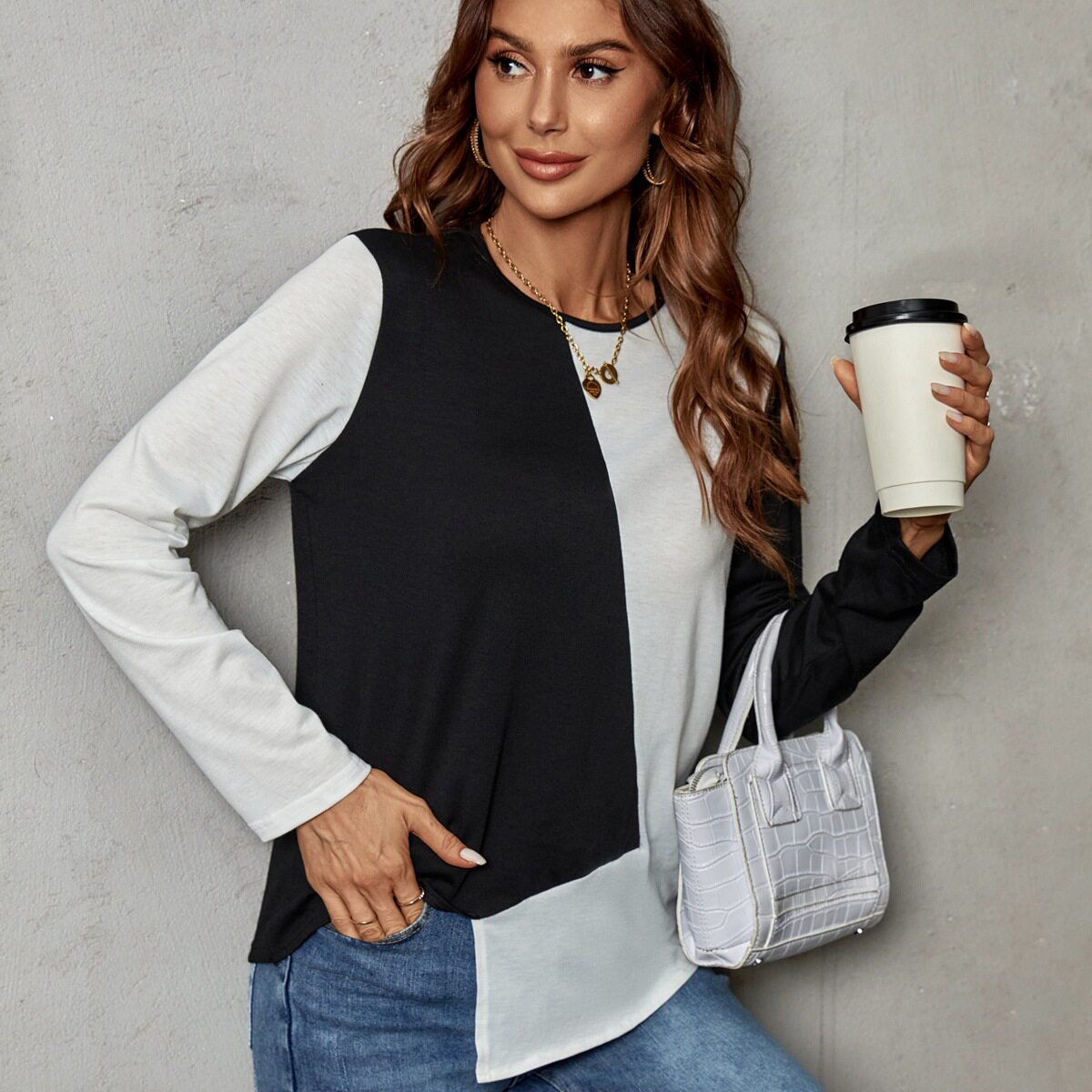 Fashionable Color Block V Neck T Shirt Womens Casual Style Perfect for Everyday Wear Wholesale Available