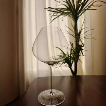 Bordeaux Ultra-Thin Stem Wine Glass Decanter Set for Home Use, Crystal Wine Goblets